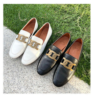 Özel Klasik Loafer Ayakkabıları Yuvarlak Ayak Parmağı Slip On Kapatma Tipi